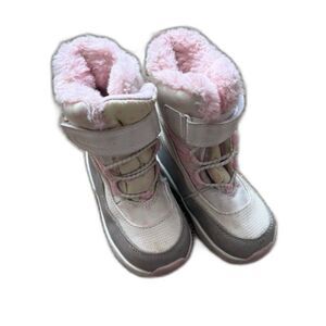 Carter's Girl-Toddler Snow Boots, Size 8. Pink/,White/Grey with faux fur Size 8